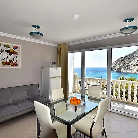Ola Blanca Aparthotel